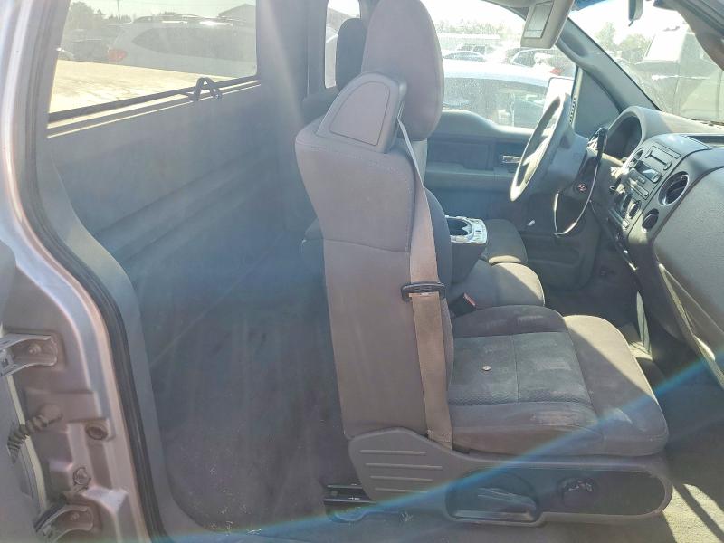 Photo 10 from auction – 2004 FORD F100 with VIN 1FTRF12WX4NB26100