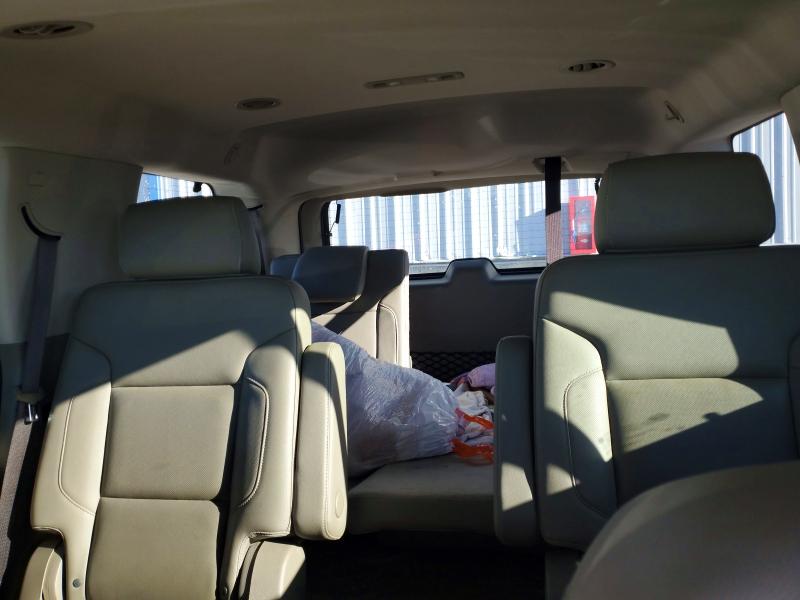Снимка 10 от търг – 2017 GMC YUKON с VIN 1GKS2BKCXHR154359