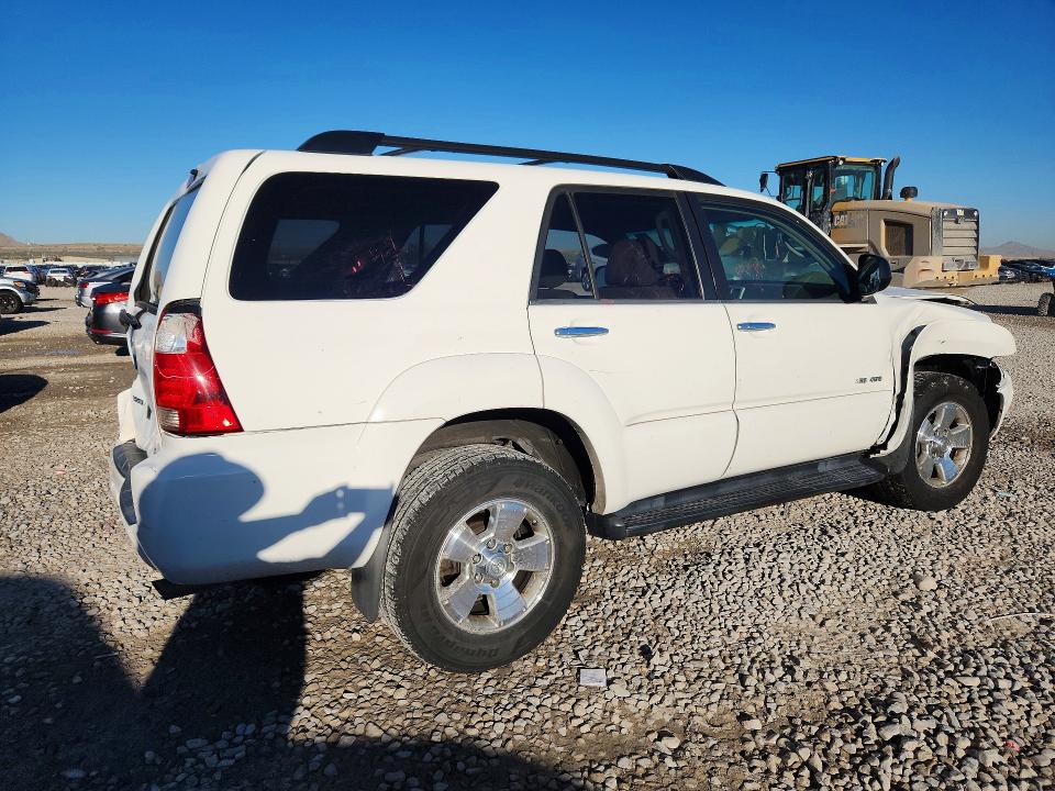 Снимка 3 от търг – 2007 TOYOTA 4RUNNER с VIN JTEBU14R970111082
