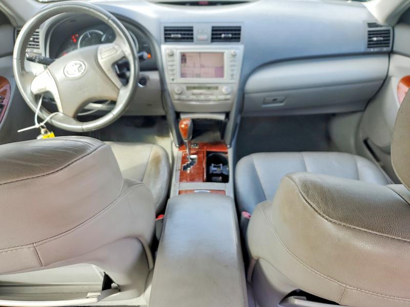 Photo 8 from auction – 2010 TOYOTA CAMRY with VIN 4T1BB3EK2AU123593