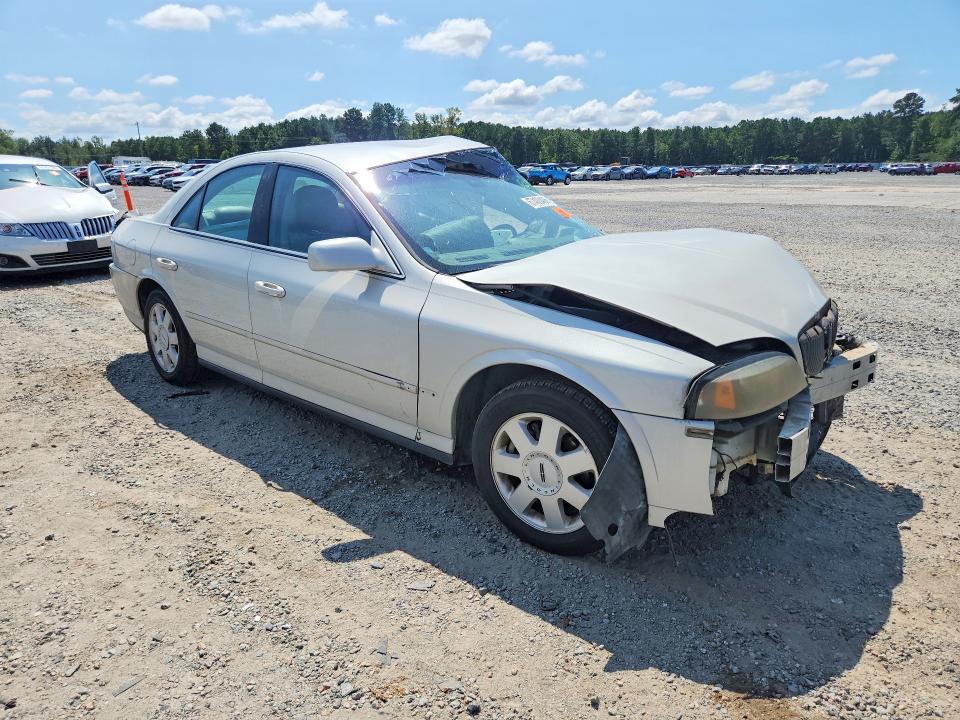 Photo 4 from auction – 2004 LINCOLN LS with VIN 1LNHM86S74Y656732