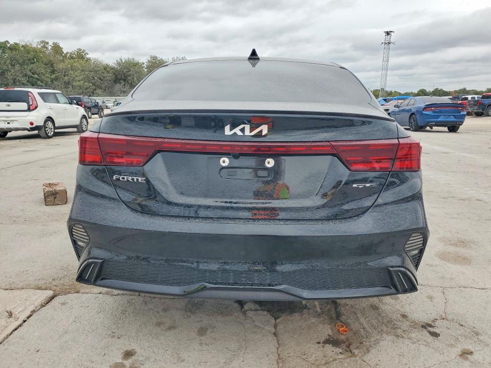 Zdjęcie 6 z aukcji – 2022 KIA FORTE z VIN 3KPF54AD6NE441294