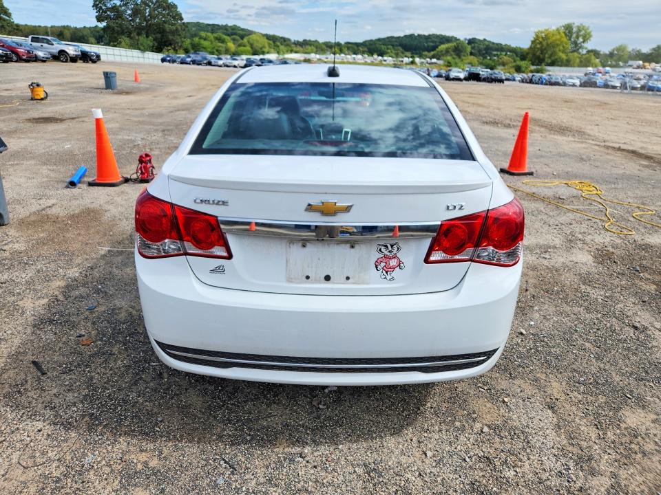 Foto 6 de la subasta – 2015 CHEVROLET CRUZE con VIN 1G1PG5SB0F7290089