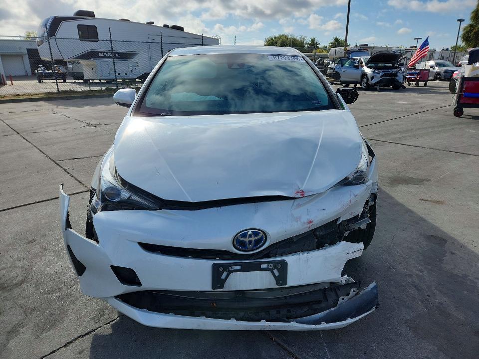 Photo 5 from auction – 2017 TOYOTA PRIUS with VIN JTDKBRFU8H3031931