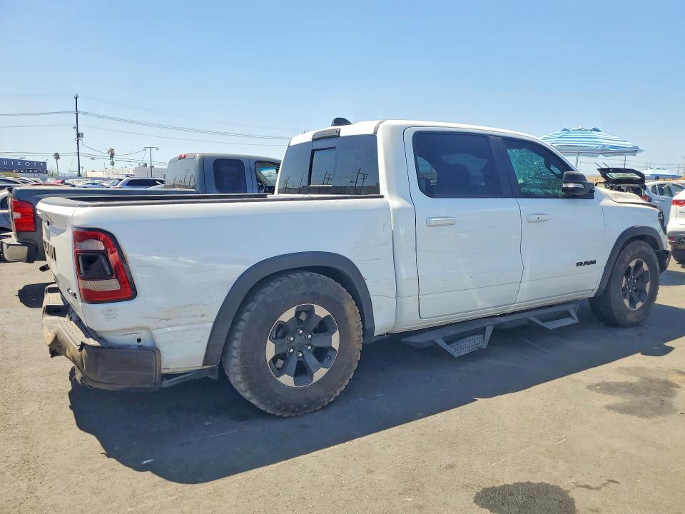 صورة رقم 3 من المزاد - 2020 RAM 1500 مع VIN 1C6SRFLT6LN393170