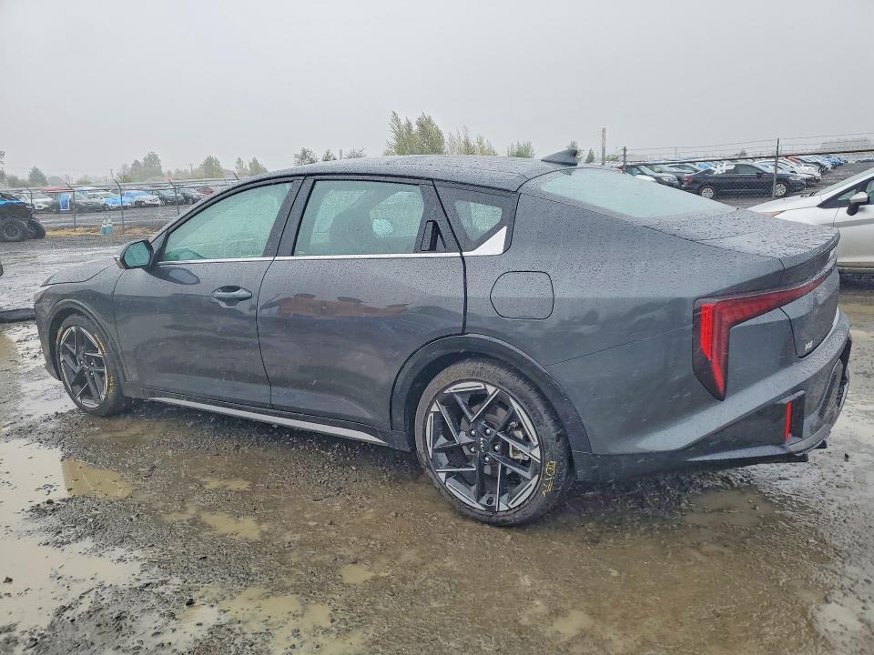 Снимка 2 от търг – 2025 KIA K4 с VIN 3KPFW4DE4SE050271