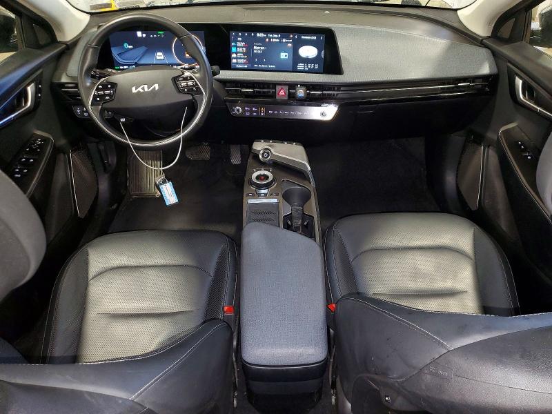 Foto 8 de la subasta – 2023 KIA EV6 con VIN KNDC34LA9P5130355
