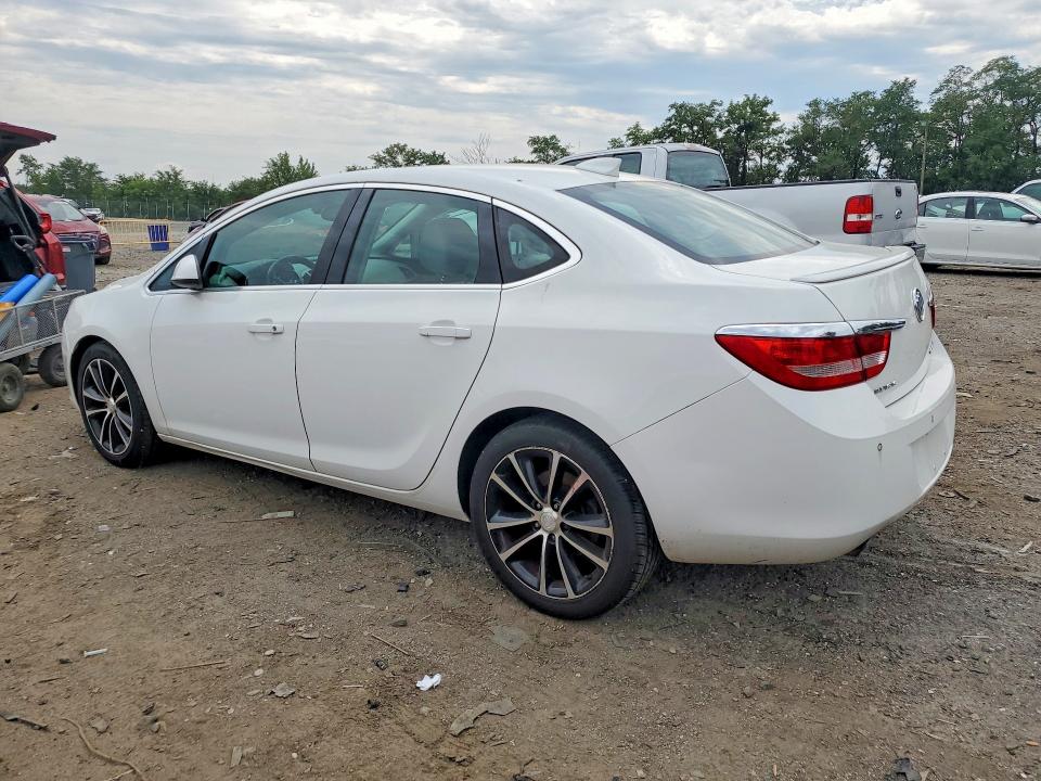 Zdjęcie 2 z aukcji – 2017 BUICK VERANO z VIN 1G4PR5SK5H4113765