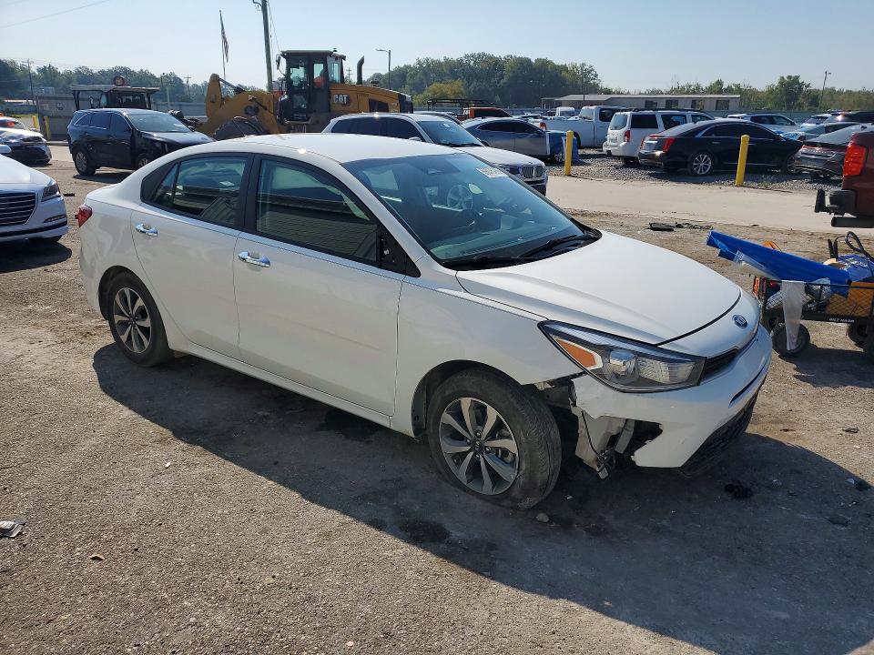 Zdjęcie 4 z aukcji – 2021 KIA RIO z VIN 3KPA24AD4ME386409