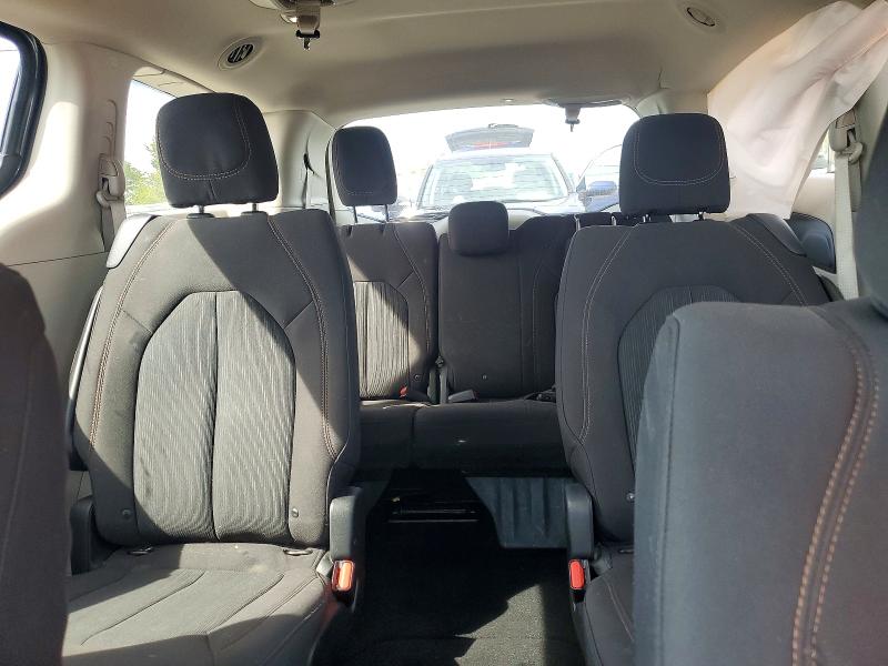 Photo 10 from auction – 2019 CHRYSLER PACIFICA with VIN 2C4RC1FG3KR667498