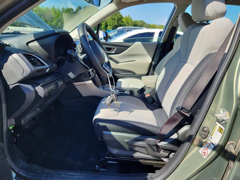 Photo 7 from auction – 2019 SUBARU FORESTER with VIN JF2SKACC6KH572338