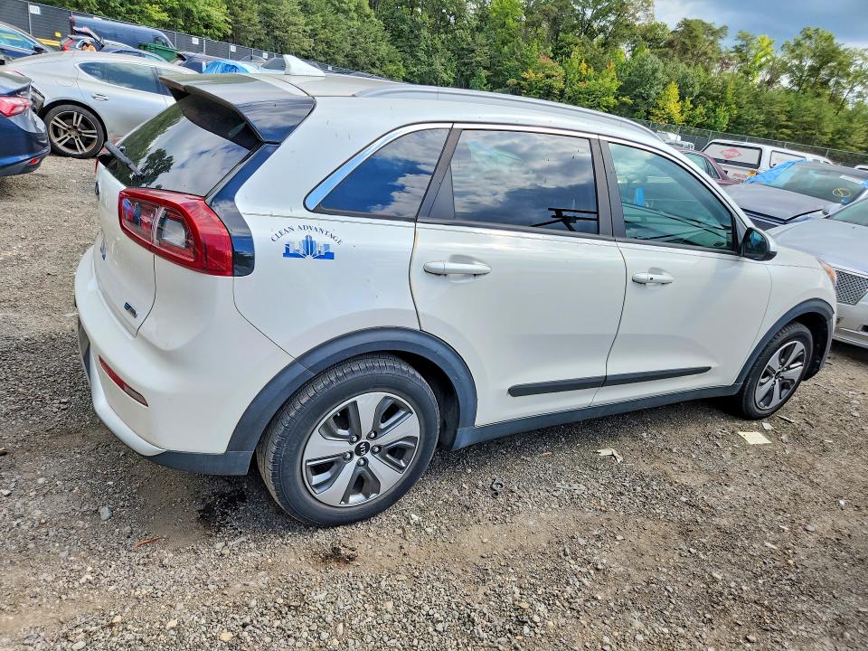 Foto 3 de la subasta – 2019 KIA NIRO con VIN KNDCB3LC1K5346742