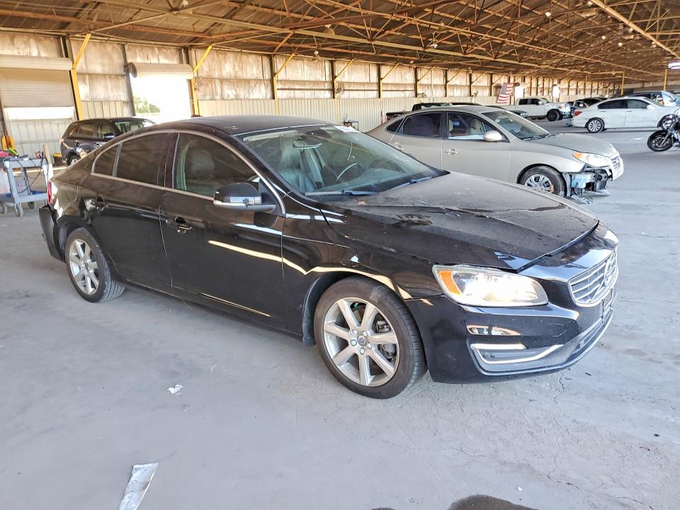 Zdjęcie 4 z aukcji – 2016 VOLVO S60 z VIN YV126MFK6G2390621