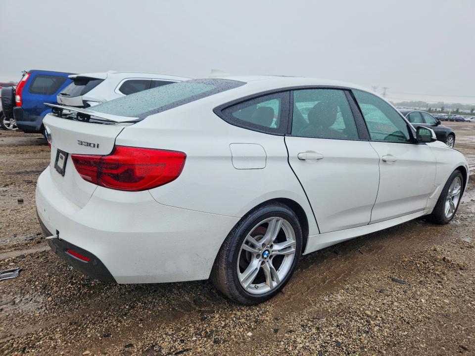 صورة رقم 3 من المزاد - 2018 BMW 330 مع VIN WBA8Z9C56JB220248