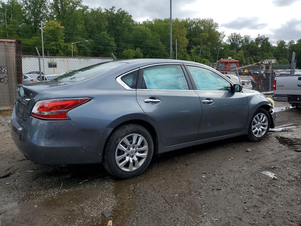 Снимка 3 от търг – 2015 NISSAN ALTIMA с VIN 1N4AL3AP4FC288742