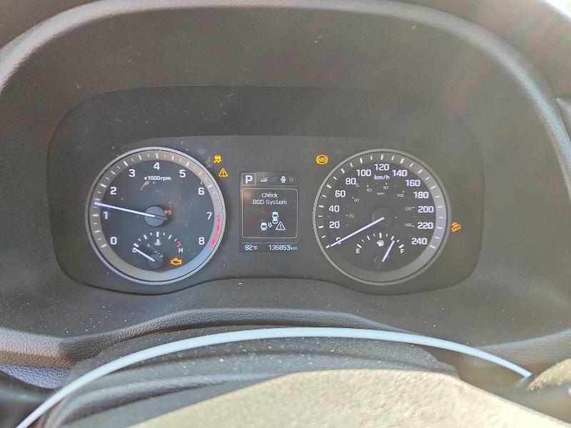 Снимка 9 от търг – 2017 HYUNDAI TUCSON с VIN KM8J33A44HU427891