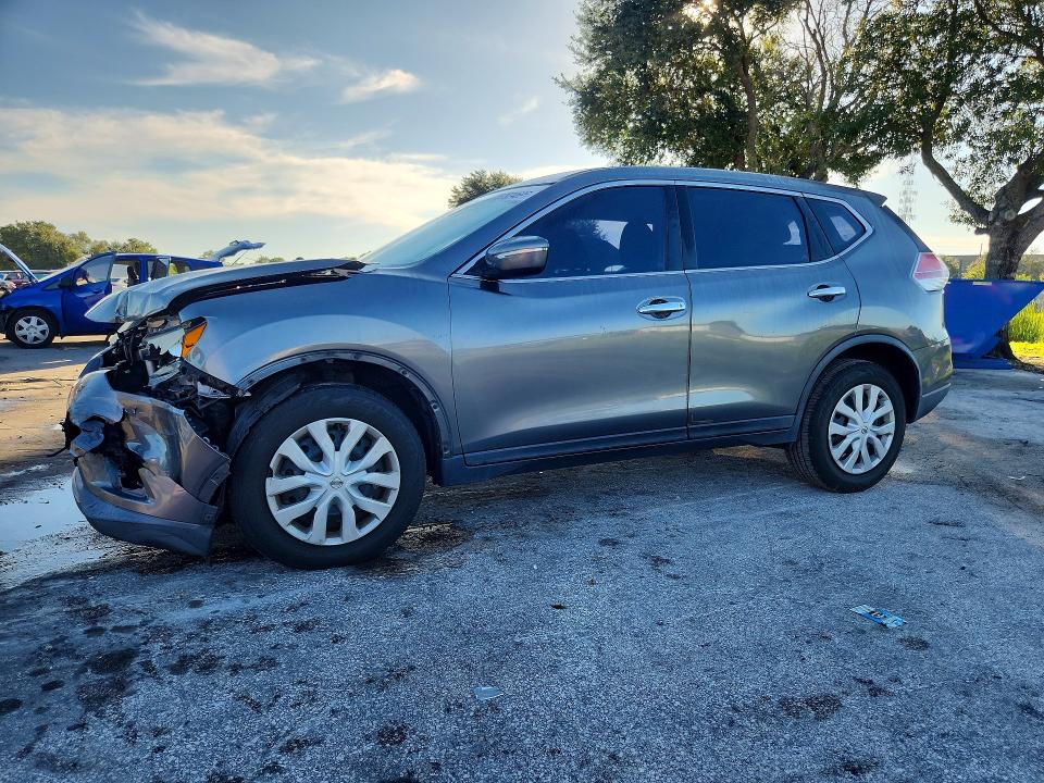 Photo 1 from auction – 2015 NISSAN ROGUE with VIN KNMAT2MT0FP513857