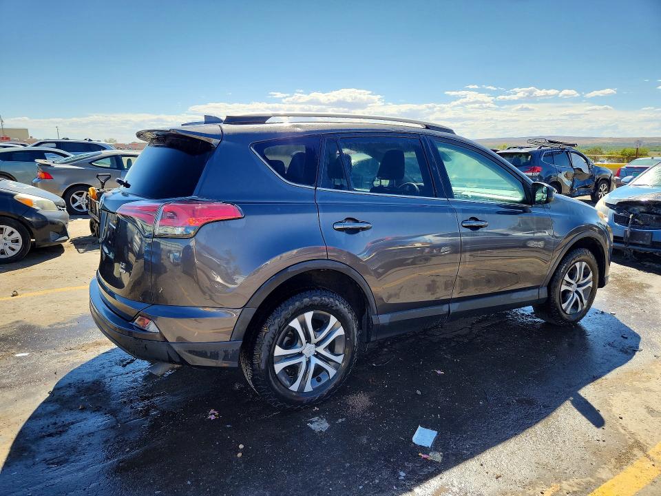 Photo 3 from auction – 2017 TOYOTA RAV4 with VIN 2T3BFREV2HW653016
