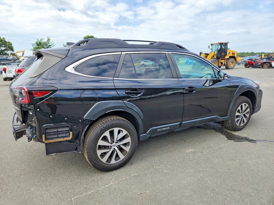 Photo 3 from auction – 2023 SUBARU OUTBACK with VIN 4S4BTADC6P3213792