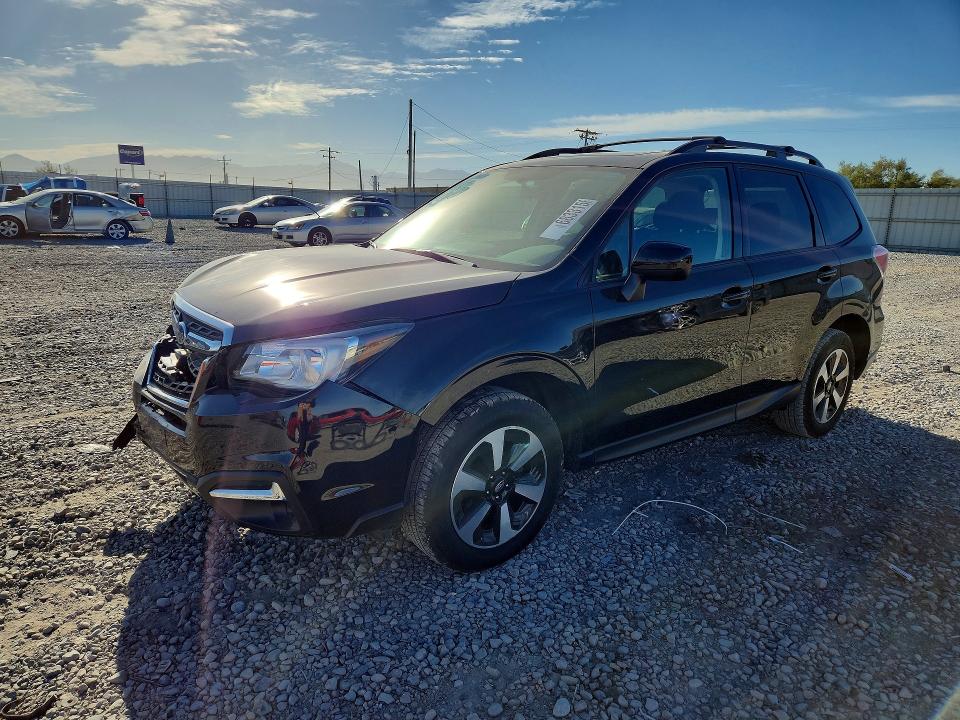 SUBARU FORESTER 2017 con VIN JF2SJAEC2HH456434 - Foto de la subasta