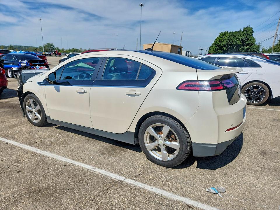 Photo 2 from auction – 2012 CHEVROLET VOLT with VIN 1G1RD6E45CU107867