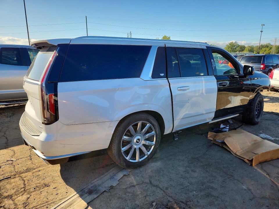 Photo 3 from auction – 2022 CADILLAC ESCALADE with VIN 1GYS4MKL2NR196080
