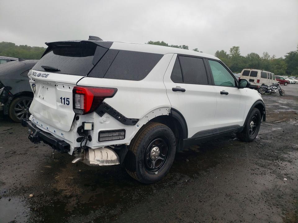 Photo 3 from auction – 2025 FORD EXPLORER with VIN 1FM5K8AW2SGB28229