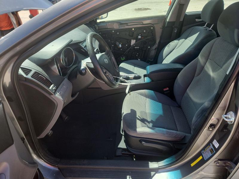 Снимка 7 от търг – 2011 HYUNDAI SONATA с VIN 5NPEB4AC3BH027702