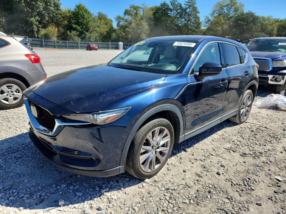 MAZDA CX-5 2019 с VIN JM3KFBDY8K0616977 - Фото с аукциона