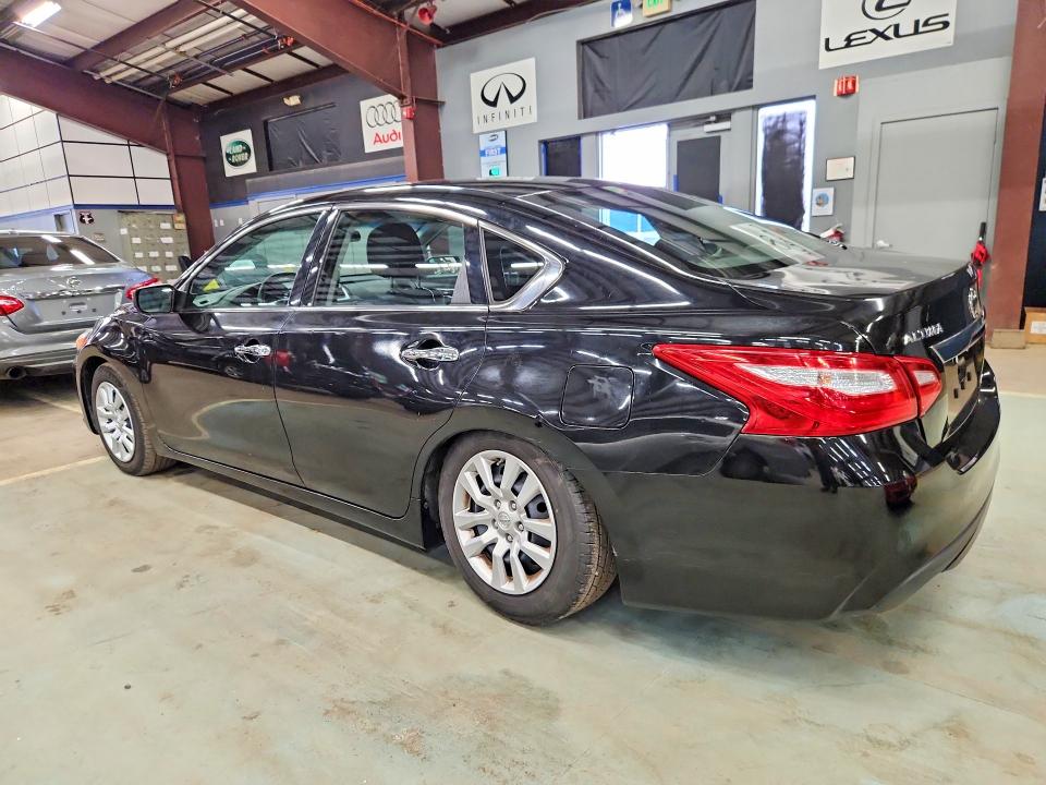 Photo 2 from auction – 2016 NISSAN ALTIMA with VIN 1N4AL3AP1GN335294