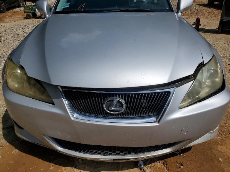 Photo 11 from auction – 2007 LEXUS IS with VIN JTHBE262972012756