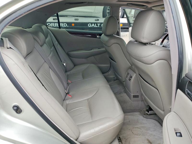 Foto 10 de la subasta – 2003 LEXUS ES con VIN JTHBF30G736020431