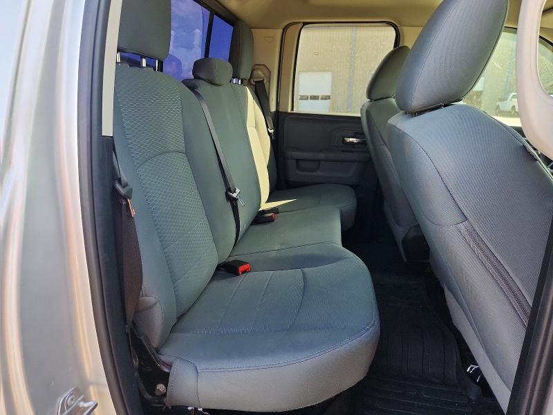 Photo 10 from auction – 2018 RAM 1500 with VIN 1C6RR6GG4JS322351