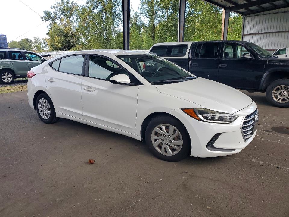 Photo 4 from auction – 2017 HYUNDAI ELANTRA with VIN 5NPD74LF5HH138376