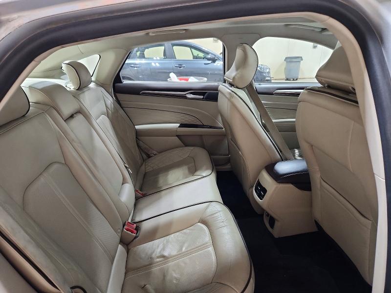 Photo 10 from auction – 2018 FORD FUSION with VIN 3FA6P0D90JR111539