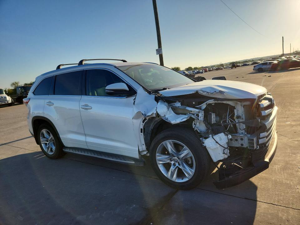 Снимка 4 от търг – 2016 TOYOTA HIGHLANDER с VIN 5TDYKRFH0GS135503