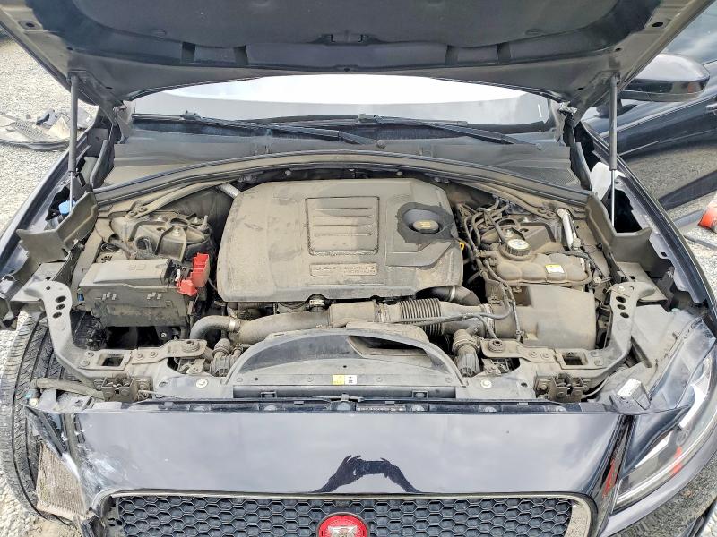 Photo 12 from auction – 2018 JAGUAR F-PACE with VIN SADCJ2FX4JA288759
