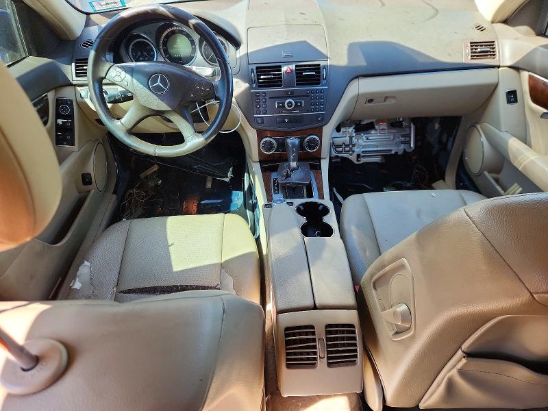 Photo 8 from auction – 2011 MERCEDES-BENZ C with VIN WDDGF8BB1BF645532