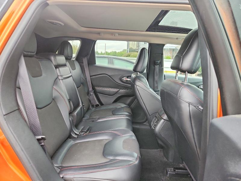Zdjęcie 11 z aukcji – 2016 JEEP CHEROKEE z VIN 1C4PJMBS5GW123544