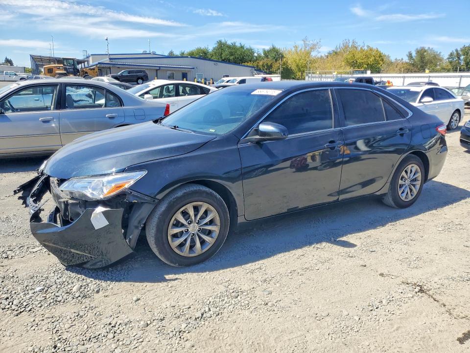 Снимка 1 от търг – 2016 TOYOTA CAMRY с VIN 4T4BF1FK4GR541241