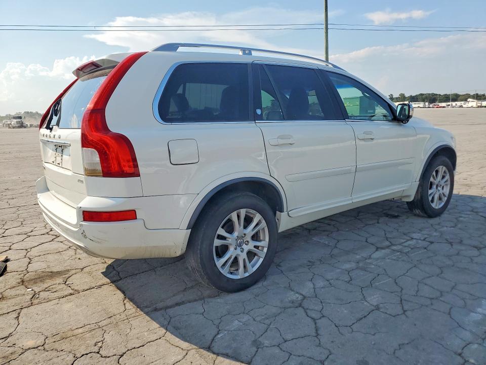 Photo 3 from auction – 2013 VOLVO XC90 with VIN YV4952CZ7D1655154
