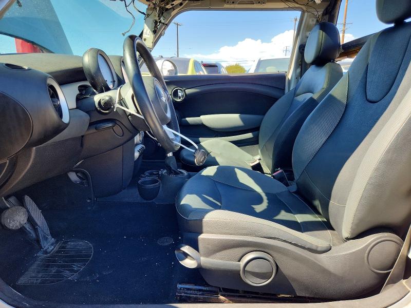 Photo 7 from auction – 2008 MINI COOPER with VIN WMWMF33568TT66206