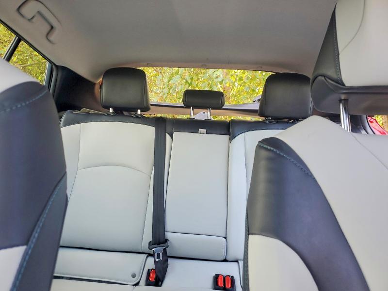 Photo 10 from auction – 2018 TOYOTA PRIUS with VIN JTDKARFU0J3068545