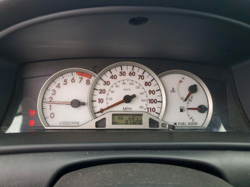 Photo 9 from auction – 2005 TOYOTA COROLLA with VIN 1NXBR32E05Z360521