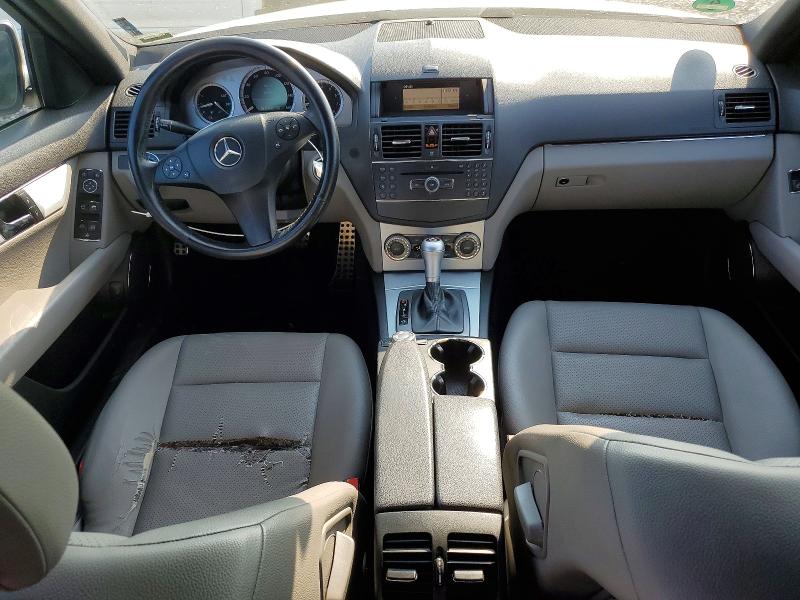 Снимка 8 от търг – 2008 MERCEDES-BENZ C с VIN WDDGF54X58F126015