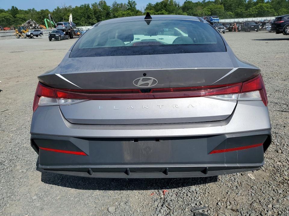 Снимка 6 от търг – 2025 HYUNDAI ELANTRA с VIN KMHLL4DG9SU888340