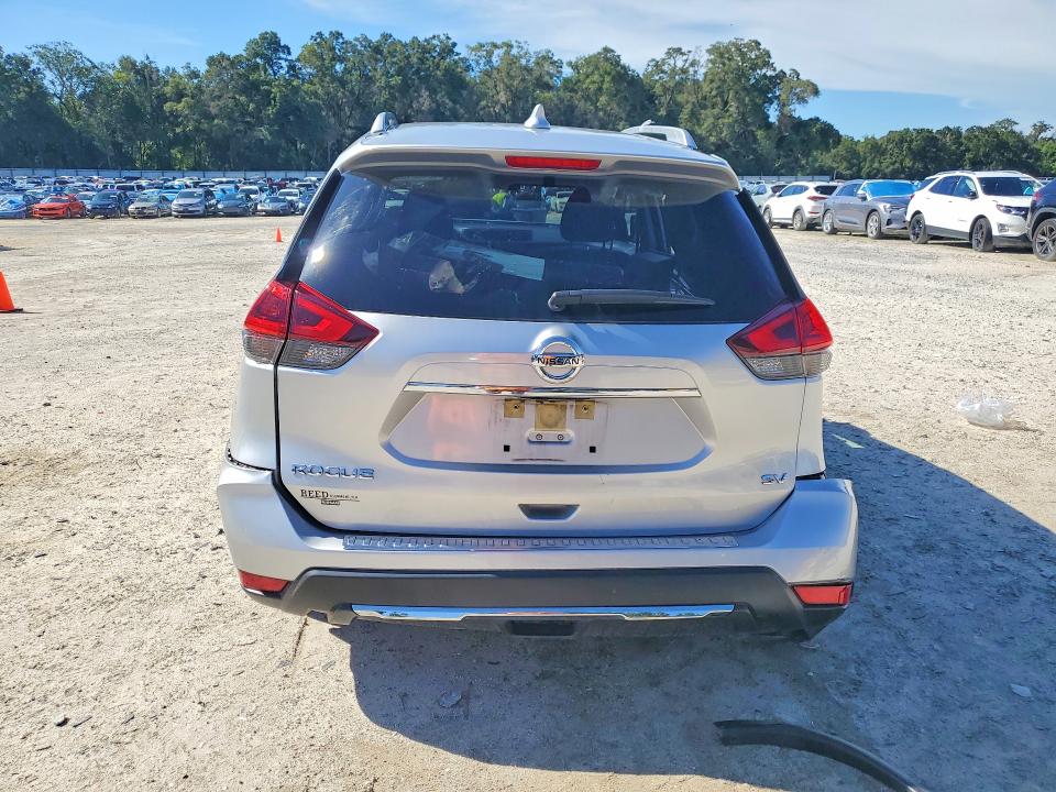 Photo 6 from auction – 2018 NISSAN ROGUE with VIN JN8AT2MTXJW469904
