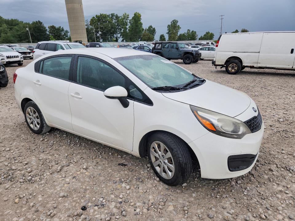 Photo 4 from auction – 2015 KIA RIO with VIN KNADM4A31F6428930