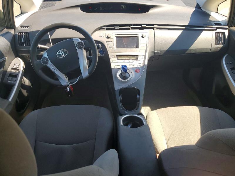Photo 8 from auction – 2015 TOYOTA PRIUS with VIN JTDKN3DU9F0470061