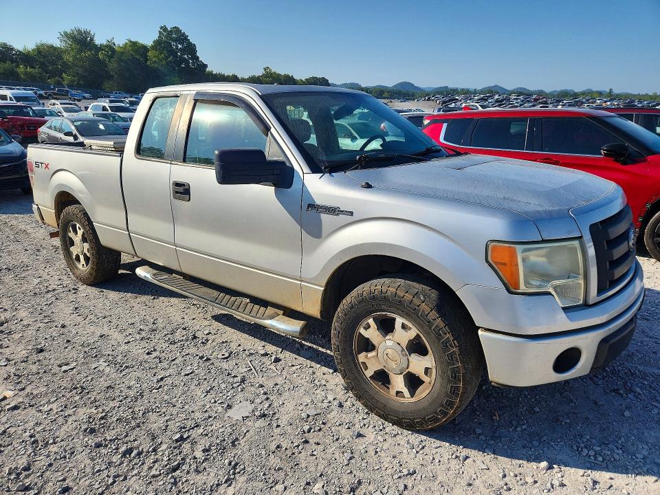 Photo 4 from auction – 2010 FORD F150 with VIN 1FTEX1C83AFA85763